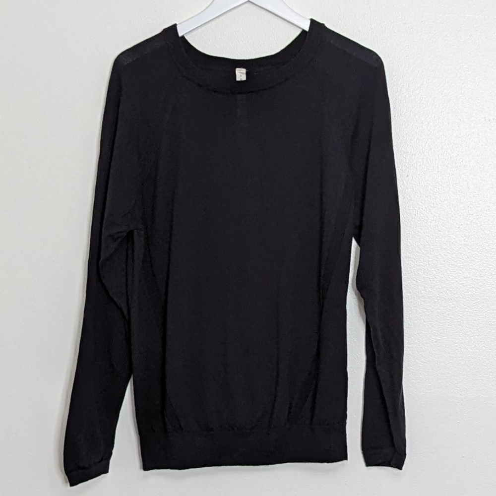 Lululemon Women's Black Long Sleeve Crewneck Knit Top Size 8